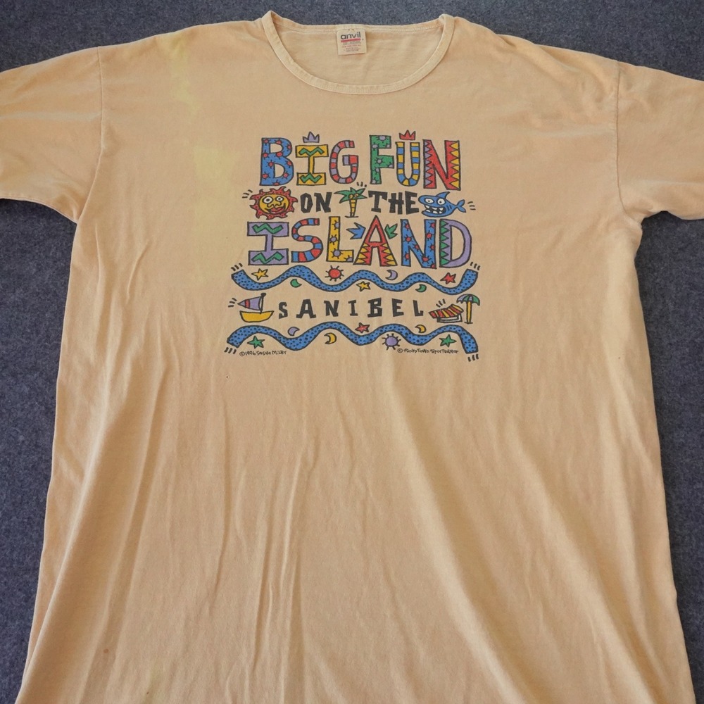 Vintage 1996 Sasha Milby Sanibel Island Graphic T-Shirt Anvil USA Peach OSFA